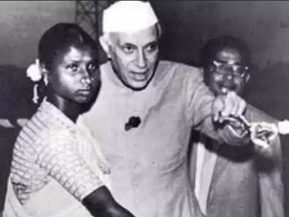 Jawaharlal Nehru's 'wife' Budhni Mejhan passes away : నెహ్రూ 'భార్య' నాలుగు రోజుల క్రితం మృతి | ABP
