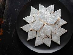 काजू कतली कैसे बनी? मुगलों और मराठों से है कनेक्शन