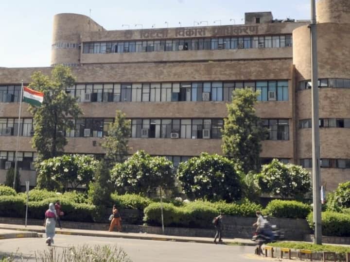DDA Housing Scheme 2023: DDA की 27 हजार फ्लैट्स के लिए 24 से होगी बुकिंग, जल्दी से करें आवेदन, इस आधार पर होगा आवंटन DDA Housing Scheme 2023 Booking for 27000 flats start from 24th Novemner allotment on first come first serve DDA Housing Scheme 2023: DDA की 27 हजार फ्लैट्स के लिए 24 से होगी बुकिंग, जल्दी से करें आवेदन, इस आधार पर होगा आवंटन
