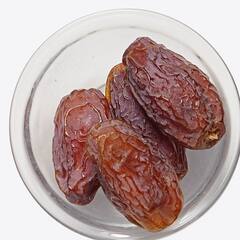 ਖਜੂਰ ਖਾਣ ਨਾਲ ਸਿਹਤ ਨੂੰ ਪੈਦਾ ਹੁੰਦੇ ਨੇ ਇਹ ਖਤਰੇ!