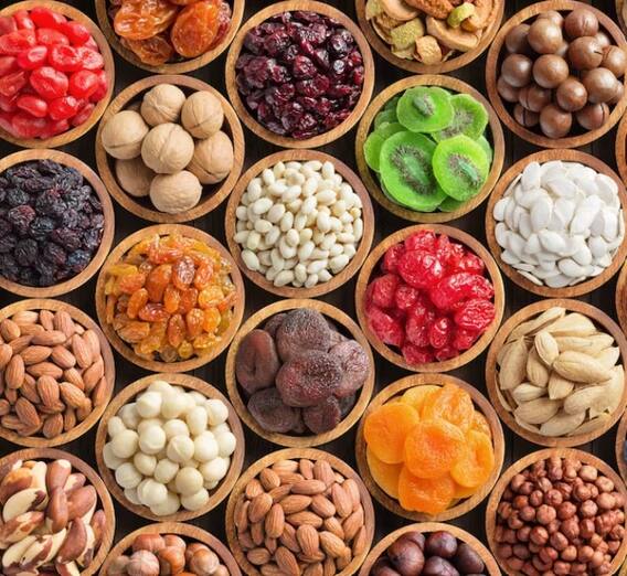 Nuts Side Effects: Eating too many dry fruits can make you sick, let's know... Nuts Side Effects: Eating too many dry fruits can make you sick, let's know...