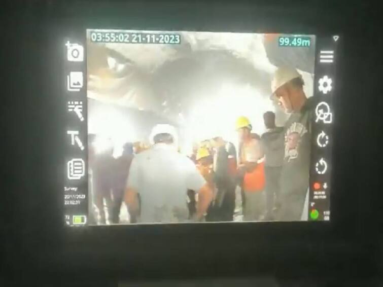 Video footage of workers trapped in a tunnel in Uttarakhand has surfaced. Watch Video: 10-வது நாளாக மீட்பு பணி: உத்தரகாண்டில் சிக்கியுள்ள தொழிலாளர்களின் வீடியோ காட்சிகள் வெளியீடு..