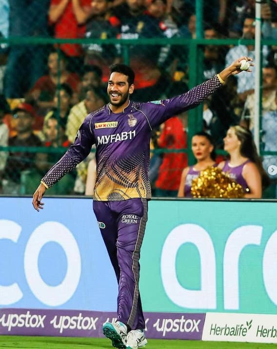 Venkatesh Iyer Engaged: Team India cricketer Venkatesh Iyer got engaged, see photos Venkatesh Iyer Engaged: Team India cricketer Venkatesh Iyer got engaged, see photos