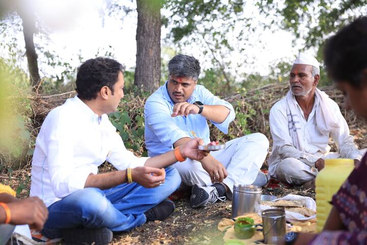 सरकारला एकच सांगणं आहे, मराठवाड्यात परिस्थिती खूप बिकट आहे, सरकारने संवेदनशीलपणे विचार करावा : रोहित पवार