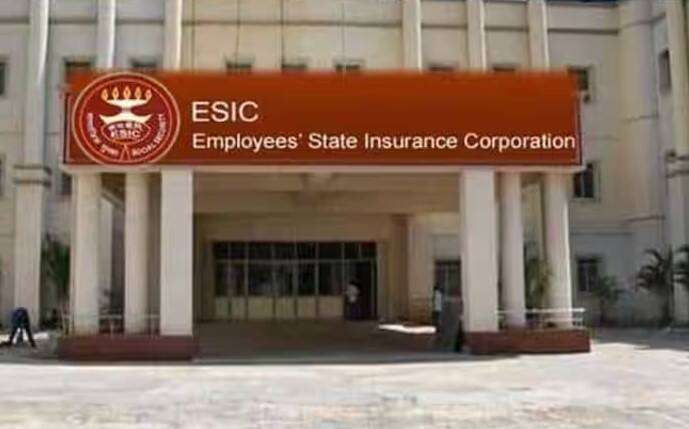 Business News Employees' State Insurance Corporation new services ESIC : દર્દીઓ માટે ઈએસઆઈસીએ ભર્યું મોટું પગલું, ઘરે બેઠા મળશે આ સુવિધા