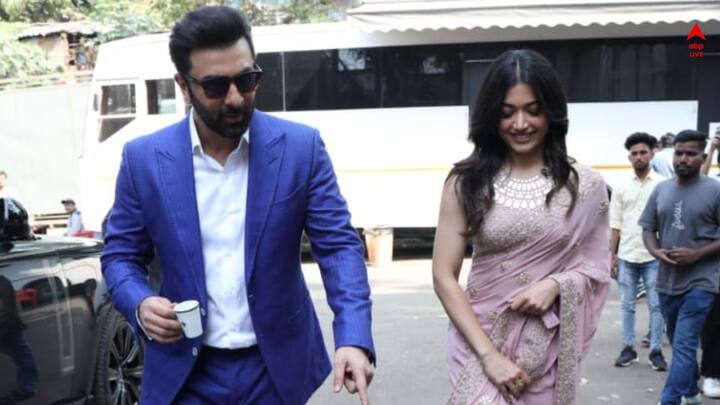 অ্যানিম্যাল ছবি প্রমোশনে রণবীর কাপুর এবং রশ্মিকা মন্দনা।