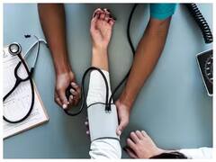 Blood Pressure: અચાનક ઘટી જાય બીપી તો હળવાશથી ન લો, હાર્ટ એટેક સહિત હોઇ શકે છે ખતરો