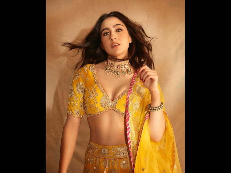 Sara Ali Khan Calls Her Upcoming Film 'Ae Watan Mere Watan' A 'Timeless Story'