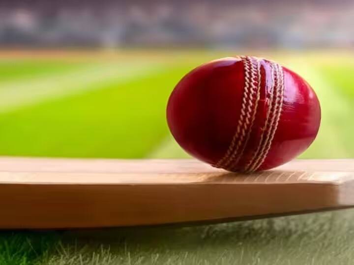 ICC New Rule: वर्ल्डकप 2023 संपूर्ण स्पर्धा तशी अत्यंत रोमांचक होती. यंदा वर्ल्डकपचं यजमानपद भारताकडे होतं. टीम इंडियानं वर्ल्डकप गमावला, पण कोट्यवधी चाहत्यांची मनं जिंकली. यंदाच्या वर्ल्ककपमध्ये अनेक किस्से गाजले, त्यापैकीच एक म्हणजे, श्रीलंकेच्या अँजेलो मॅथ्यूजचा (Angelo Mathews) टाईमआउट.
