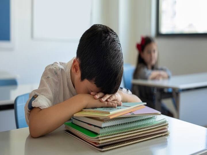 Odisha School 10 Year Old boy Dies After Teacher Makes Him Do Sit Ups ஆசிரியர் கொடுத்த தண்டனை.. கட்டாயப்படுத்தியதால் உயிரிழந்த சிறுவன்: ஒடிஷாவில் சோகம்