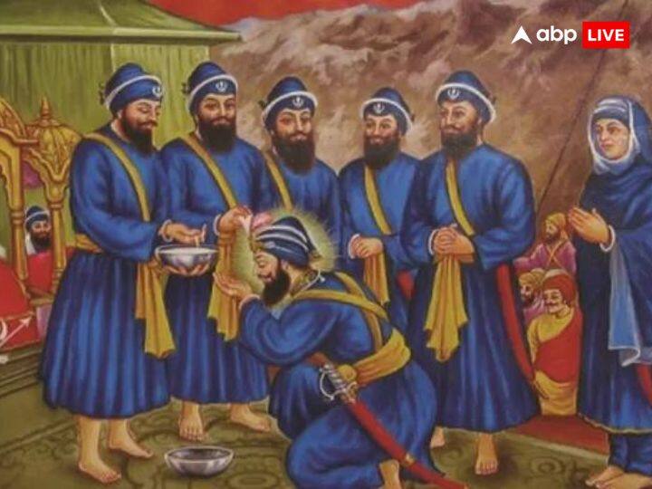 जिन्हें गुरु गोबिंद सिंह जी ने अमृत पिलाया था. 1699 में दसवें गुरु, गुरु गोविंद सिंह ने पांच लोगों को ( भाई साहिब सिंह, भाई धर्म सिंह, भाई हिम्मत सिंह, भाई मोहकम सिंह, भाई दया सिंह) को यह नाम दिया था.