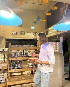 PHOTO: कार्तिक आर्यन अजूनही त्याची कमाई आईकडे देतो, अभिनेता म्हणतो..