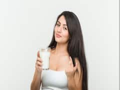 सुबह या रात...जानें कब पीना चाहिए दूध, क्या है परफेक्ट टाइम, कब होता है ज्यादा फायदेमंद