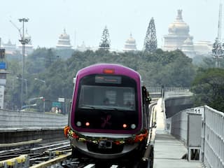 Cyclone Michaung Metro: வழக்கம்போல இயங்கும் ரயில் சேவை; ஆனால் இந்த மாற்றங்கள்..!- சென்னை மெட்ரோ அறிவிப்பு