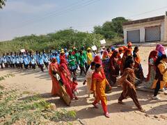 In Pics: राजस्थान में निकाली गई मतदान जागरूकता रैली, बड़ी संख्या में महिलाओं ने लिया हिस्सा, देखें तस्वीरें