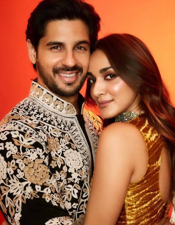 सिद्धार्थ मल्होत्रा और कियारा आडवाणी बॉलीवुड के मोस्ट लविंग कपल हैं. इस जोड़ी ने इसी साल की शुरुआत में ग्रैंड वेडिंग की थी. बता दें कि सिद्धार्थ ने भी अपनी डार्लिंग वाइफ कियारा का यूनिक और प्यारा नाम रखा है.