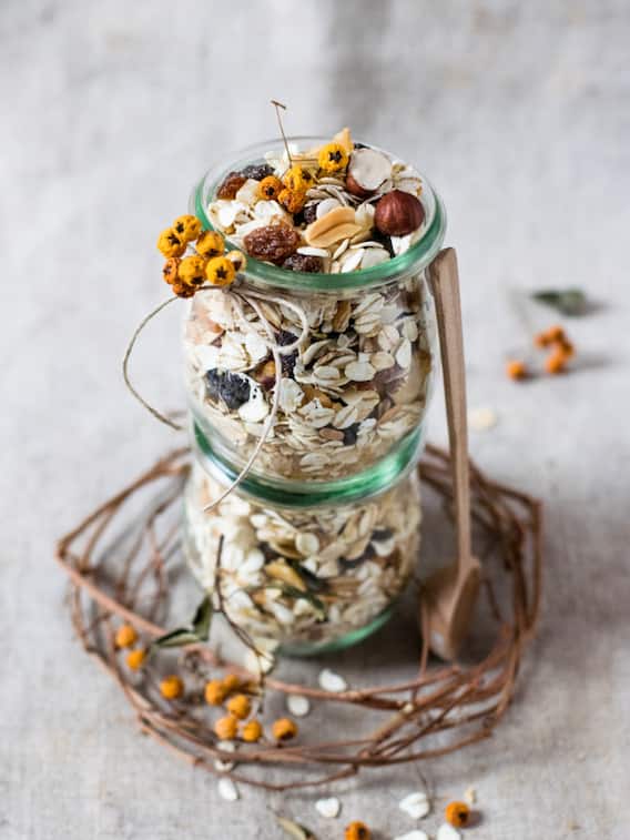 बच्चों का माइंड शार्प करने के लिए खिलाएं ये ड्राई फ्रूट्स