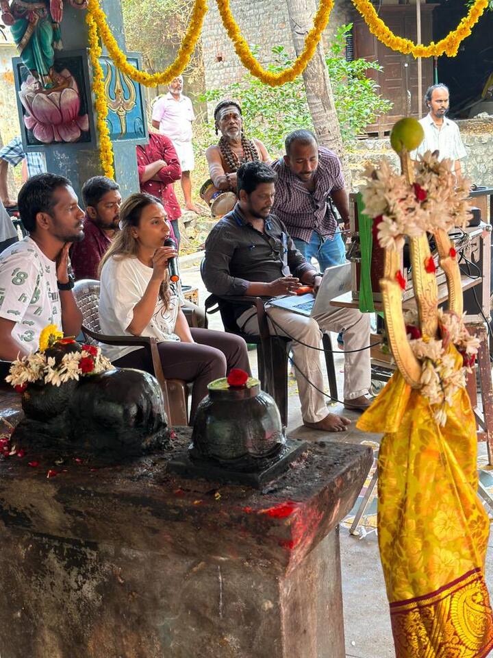 தற்போது படத்தின் டப்பிங் பணிகள் நடைபெற்று வரும் நிலையில் கிரிக்கெட் வீரர் கபில் தேவ் தனது காட்சிகளுக்கான டப்பிங் பணிகளை நிறைவு செய்துள்ளார்.