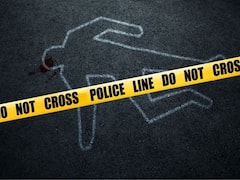 రూ.350 కోసం హత్య, కత్తితో మెడపై 60 సార్లు పొడిచి చంపిన నిందితుడు - డెడ్‌బాడీ పక్కనే డ్యాన్స్