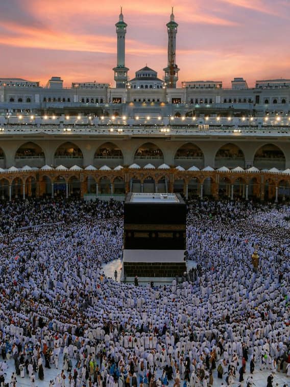 हज से कितना पैसा कमाता है सऊदी अरब?