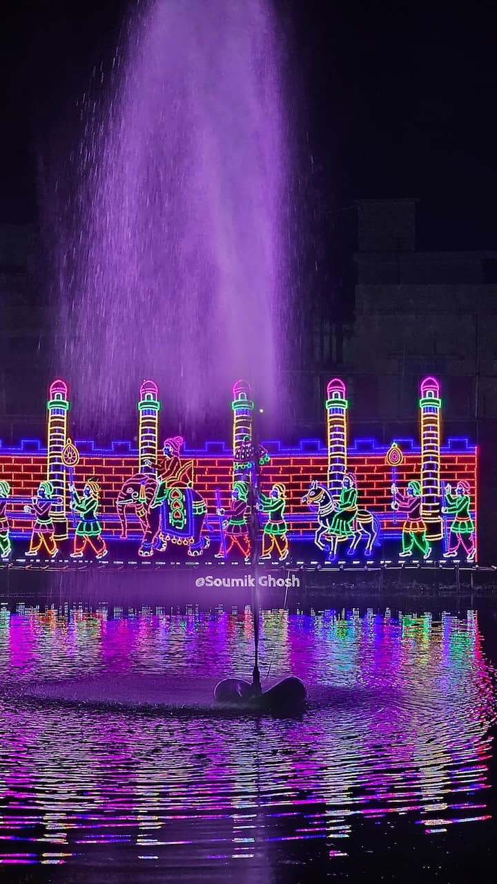 The Puja involves elaborate rituals, right from the creation to immersion of the idol of Goddess Jagadhatri. (Image Source: Facebook/ Soumik Ghosh)