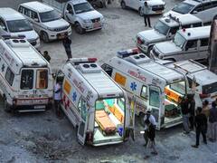 Uttarkashi Tunnel Rescue: उत्तरकाशी सुरंग से 17वें दिन बाहर आए मजदूर, इन तस्वीरों ने थाम रखी थी सांसें, एक-एक कर निकाल रहे जवान