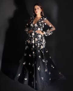 Rukshar Dhillon recent photos: అవకాశాలొస్తున్నాయి కానీ ఈమెకి హిట్ పడట్లేదు!