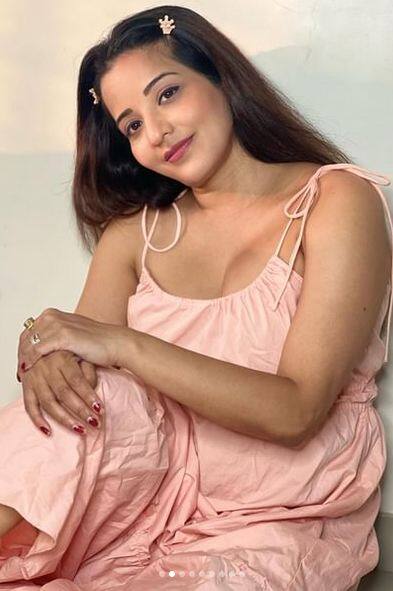 ਟੀਵੀ ਅਤੇ ਭੋਜਪੁਰੀ ਅਦਾਕਾਰਾ ਮੋਨਾਲੀਸਾ ਹਮੇਸ਼ਾ ਹੀ ਆਪਣੀਆਂ ਬੋਲਡ ਅਤੇ ਗਲੈਮਰਸ ਤਸਵੀਰਾਂ ਇੰਸਟਾਗ੍ਰਾਮ 'ਤੇ ਸ਼ੇਅਰ ਕਰਦੀ ਰਹਿੰਦੀ ਹੈ।