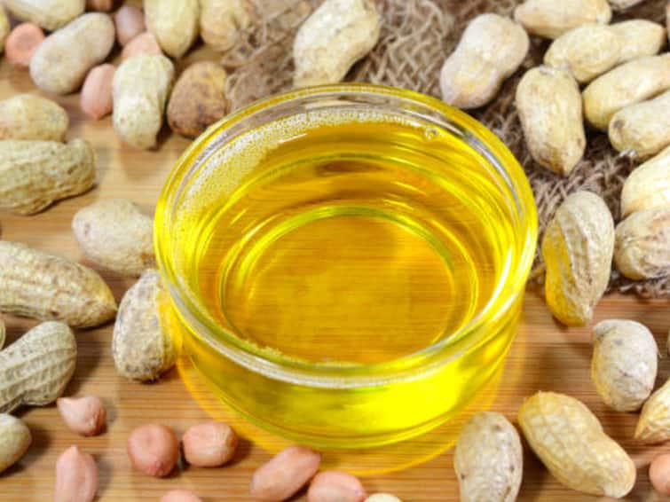 must use peanut oil in daily diet for maintain hair, skin care Peanut Oil Benefits: இளமையான சருமம்! உடல் எடை கட்டுப்பாட்டுக்கு கடலை எண்ணெய் சிறந்த தீர்வு! எப்படி தெரியுமா?