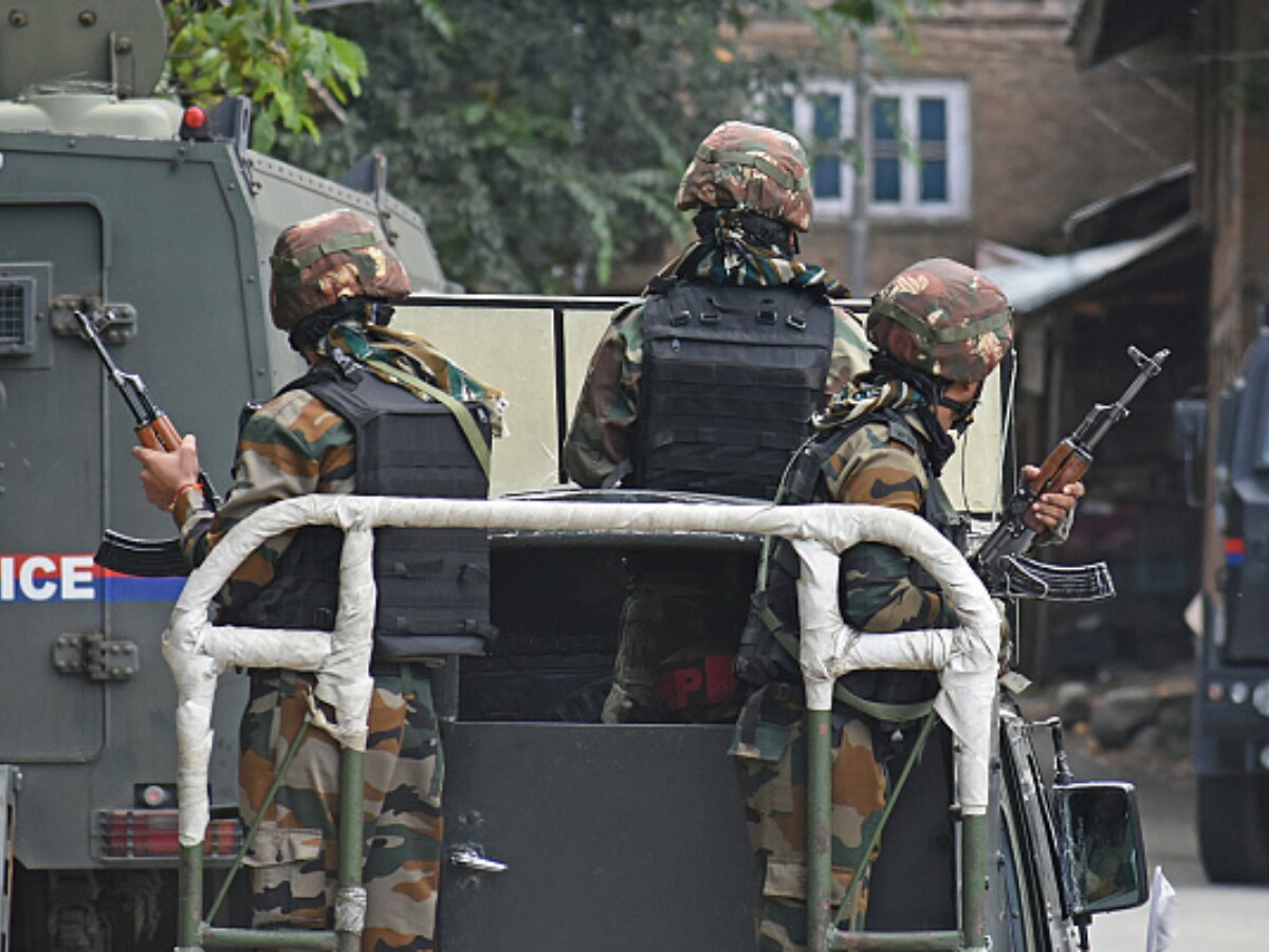 Jammu Kashmir Rajouri Encounter 1 Lashkar E Taiba Pakistani Terrorist ...