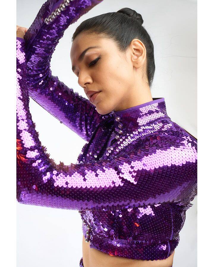 अभिनय, अभ्यास आणि इतर अनेक गोष्टींमध्ये श्रिया पिळगावकर पहिल्या क्रमांकावर आहे.