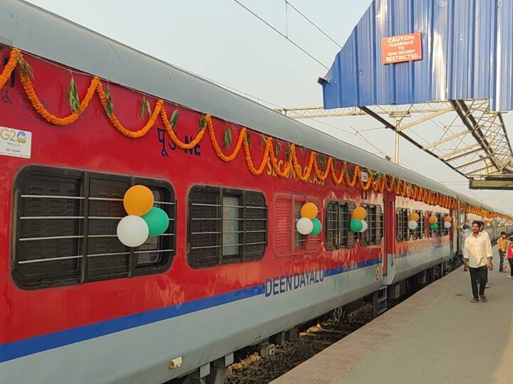 rail minister ashwini vaishnaw will be inaugurated New train will run between Prayagraj and Mumbai ann Railway News: रेलवे ने दी मुसाफिरों को बड़ी सौगात, प्रयागराज से मुबंई के बीच नई ट्रेन को हरी झंडी