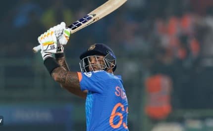 ind vs aus 1st t20i full match highlights india won by 2 wickets at visakhapatnam suryakumar yadav marathi news IND Vs AUS 1st T20I  :ईशानने चोपले, सूर्याने धुतले अन् रिंकूनं फिनिश केले, पहिल्या टी 20 मध्ये भारताचा थरारक विजय