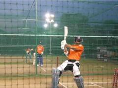 ऑस्ट्रेलिया के खिलाफ मैच से पहले तिलक वर्मा ने बहाया पसीना, देखें कैसे जड़े बाउंड्री वाले शॉट