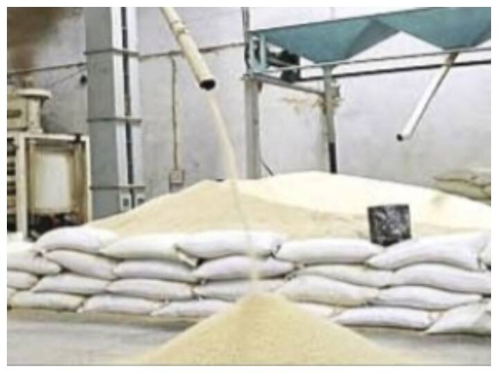 Chhattisgarh news 24 millers have paddy worth Rs 20 crore left 6200 metric tonnes of rice not deposited yet ann Chhattisgarh: 24 मिलरों के पास 20 करोड़ का धान बाकी, अब तक जमा नहीं किया 6200 मीट्रिक टन चावल