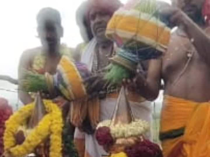 Karur kulithalai Pattathalachi Amman temple kumbhabhishekam festival TNN குளித்தலை அருகே மேல வெளியூர் பட்டத்தளச்சி அம்மன் கோயில் குடமுழுக்கு விழா