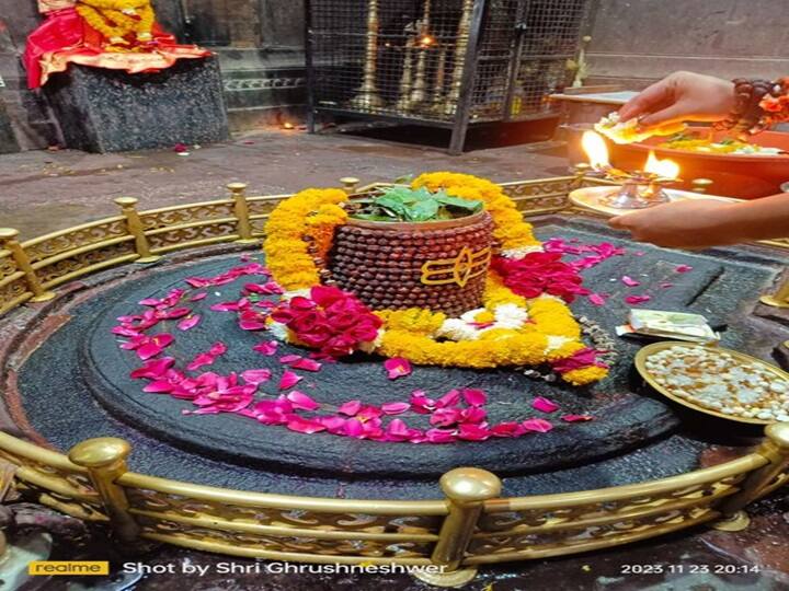 इस ट्रेन में आपको स्लीपर, 3 एसी और 2 एसी कोच में सफर करने को मिलेगा. आपको होटल और ट्रांसपोर्टेशन आदि की सुविधाएं Economy, Standard और Comfort क्लास के अनुसार होगी.