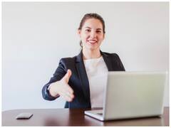 Sarkari Naukri: ये योग्यता है तो फटाफट करें अप्लाई, सेलेक्शन होने पर लाखों में मिलेगी महीने की सैलरी