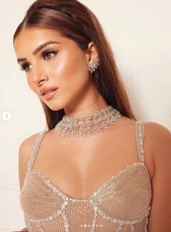 Tara Sutaria: ਤਾਰਾ ਸੁਤਾਰੀਆ ਦੇ ਸ਼ਾਨਦਾਰ ਲੁੱਕ ‘ਤੇ ਆਇਆ ਫੈਨਜ਼ ਦਾ ਦਿਲ, ਵੇਖੋ ਤਸਵੀਰਾਂ