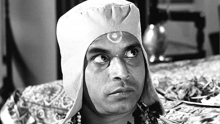 Rabi Ghosh Birthday: Today is Rabi Ghosh Birthday know some interesting facts about this legendary actor Robi Ghosh Birthday: অভিনয় দেখে হাসিতে লুটোপুটি, বাস্তবের রবি ঘোষ কিন্তু ছিলেন রাশভারি, প্রিয় ছিল লুচি-মাংস