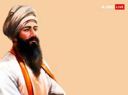 ਜਦੋਂ ਔਰੰਗਜ਼ੇਬ ਦੇ ਜਬਰੀ ਧਰਮ ਪਰਿਵਰਤਨ ਵਿਰੁੱਧ ਮੋਰਚਾ ਖੋਲ੍ਹਿਆ ਹੋਇਆ ਸੀ। ਇਸਲਾਮ ਕਬੂਲ ਨਾ ਕਰਨ ਕਾਰਨ ਔਰੰਗਜ਼ੇਬ ਨੇ 1675 ਵਿੱਚ ਸਾਰਿਆਂ ਦੇ ਸਾਹਮਣੇ ਉਨ੍ਹਾਂ ਦਾ ਸਿਰ ਕਲਮ ਕਰ ਦਿੱਤਾ ਸੀ। ਗੁਰੂ ਤੇਗ ਬਹਾਦਰ ਜੀ ਸਿਰ ਕਲਮ ਕਰਵਾਉਣ ਲਈ ਸਹਿਮਤ ਹੋ ਗਏ ਸਨ, ਪਰ ਔਰੰਗਜ਼ੇਬ ਅੱਗੇ ਨਹੀਂ ਝੁਕੇ ਸਨ।