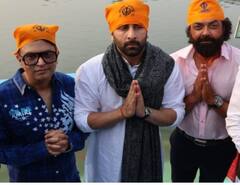 Bangla Sahib Gurudwara: ਬੰਗਲਾ ਸਾਹਿਬ ਗੁਰਦੁਆਰੇ ਪੁੱਜੇ ਰਣਬੀਰ ਕਪੂਰ-ਬੌਬੀ ਦਿਓਲ, ਫਿਲਮ 'Animal' ਦੀ ਸਫਲਤਾ ਲਈ ਕੀਤੀ ਅਰਦਾਸ