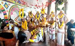 வெகு விமரிசையாக நடைபெற்ற கஞ்சாநகரம் லட்சுமி நாராயண பெருமாள் கோயில் கும்பாபிஷேகம்!