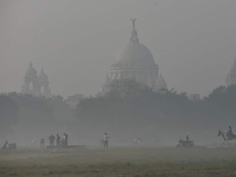 Kolkata Air Quality Turns Very Poor Triggers Serious Health Concerns After Diwali Kali Puja Kolkata Air Quality Dips To 'Very Poor' In Various Pockets, Causes Health Concerns