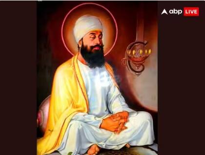 ਉਨ੍ਹਾਂ ਨੇ ਆਪਣੇ ਧਰਮ ਦੀ ਰਾਖੀ ਲਈ ਆਪਣਾ ਸਿਰ ਕਲਮ ਕਰਵਾ ਦਿੱਤਾ ਸੀ। 24 ਨਵੰਬਰ 1675 ਈ: ਨੂੰ ਔਰੰਗਜ਼ੇਬ ਨੇ ਦਿੱਲੀ ਦੇ ਚਾਂਦਨੀ ਚੌਕ ਵਿੱਚ ਮੁਸਲਮਾਨ ਬਣਨ ਤੋਂ ਇਨਕਾਰ ਕਰਨ ਕਰਕੇ ਗੁਰੂ ਸਾਹਿਬ ਦਾ ਸਿਰ ਕਲਮ ਕਰ ਦਿੱਤਾ ਸੀ।