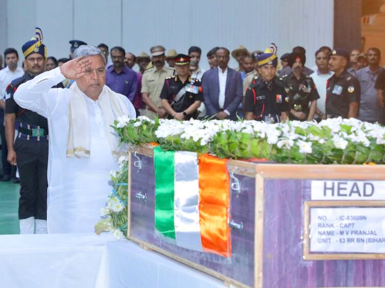 Rajouri Encounter Karnataka CM Siddaramaiah Last Respects To Captain MV Pranjal In Bengaluru Karnataka CM, Guv Pay Last Respects To Rajouri Martyr Captain MV Pranjal In Bengaluru — Watch