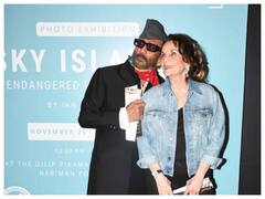 Jackie Shroff And Yesteryear Actress Mumtaz Pose Together At An Event - See Pics