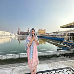 Hansika Motwane Visits Golden Temple With Husband Sohail Khaturiya - See Pics