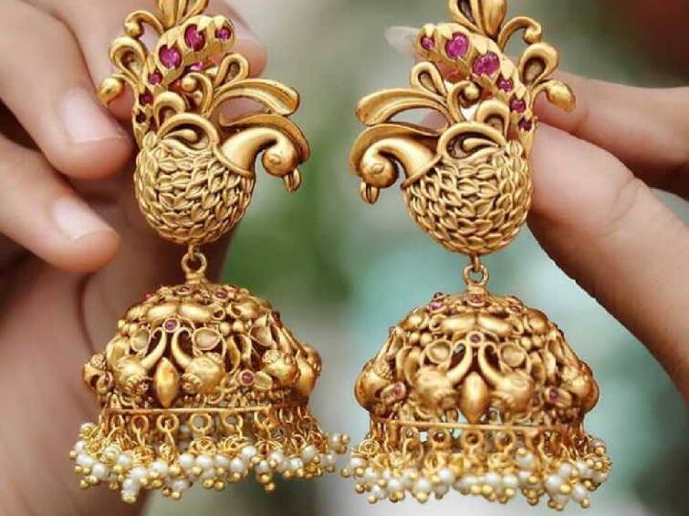 Latest Gold Silver Rate Today 24 November 2023 know gold price in your city chennai coimbatore trichy bangalore Latest Gold Silver Rate: குறைந்த தங்கம் விலை.. ஆனா இவ்ளோதானா? இன்றைய நிலவரம் இதுதான்..!