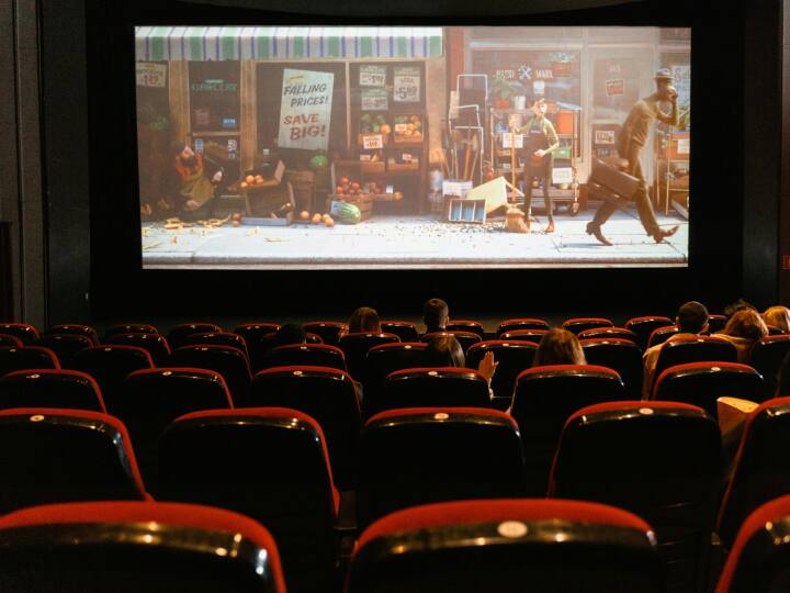 Uttar Pradesh government New Order way to Convert Cinema Hall into Multiplex Becomes easier ann UP News: यूपी में बंद सिनेमाघर बनेंगे शॉपिंग कॉम्प्लेक्स, योगी सरकार का आदेश हुआ जारी